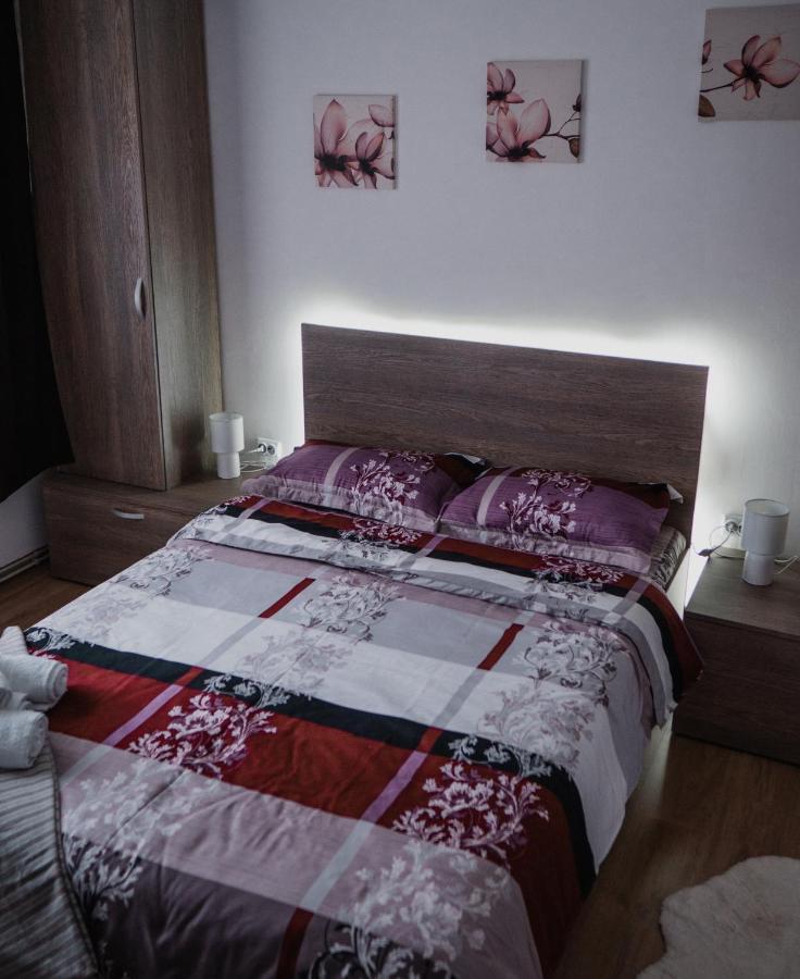 Iali Apartment Синая Экстерьер фото